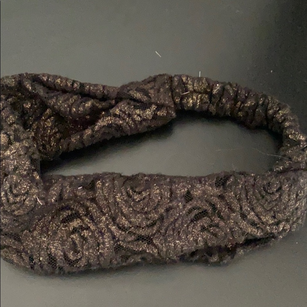 Black & Gold Wrap Headband
